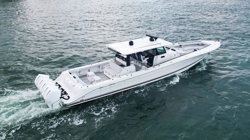 53' 2021 HCB Suenos