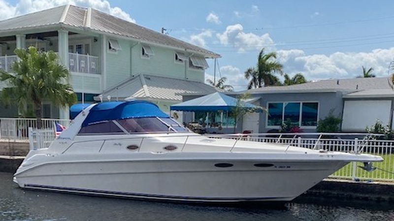 33' 1997 Sea Ray 330 Sundancer