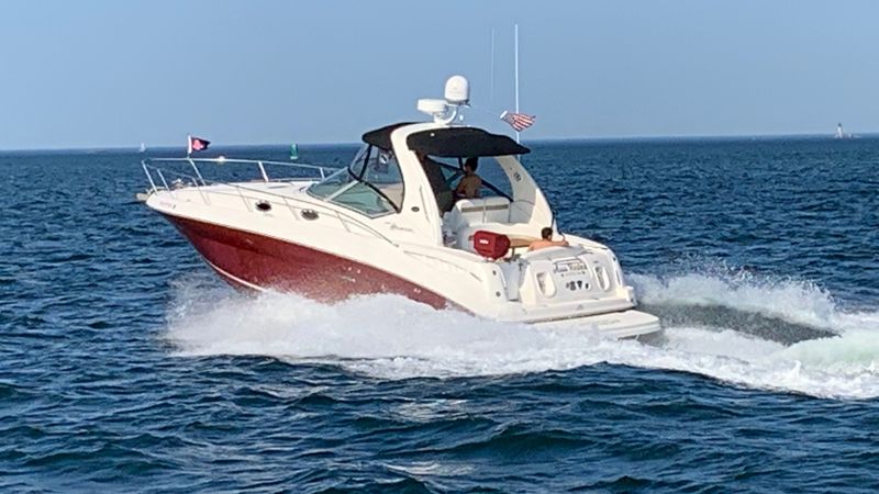 32' 2007 Sea Ray 320 Sundancer