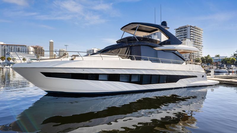66' 2023 Astondoa 66 Flybridge