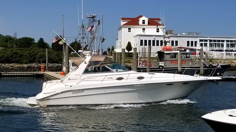 36' 1996 Sea Ray 330DA Sundancer