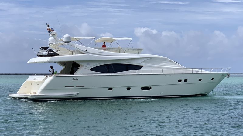 76' 2003 Ferretti Yachts