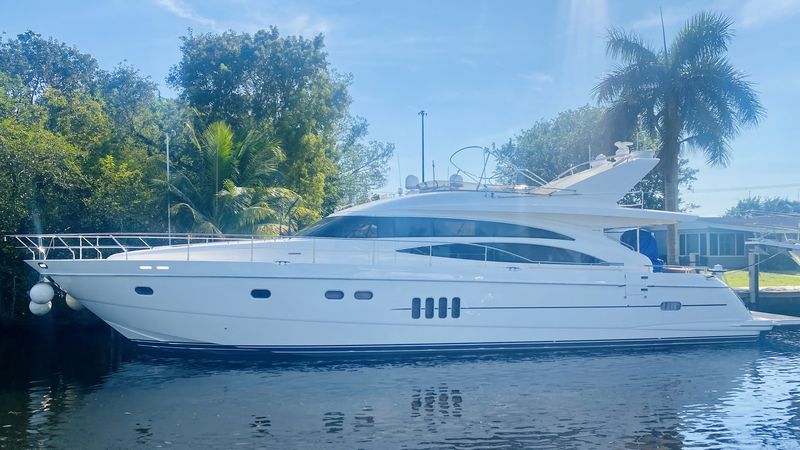 70' 2006 Viking Sport Cruisers 70 Motor Yacht