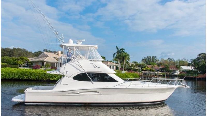 42' 2004 Riviera 42 Convertible