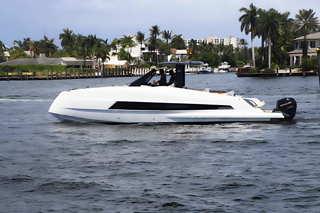 37' 2023 Astondoa 377 Coupe OB