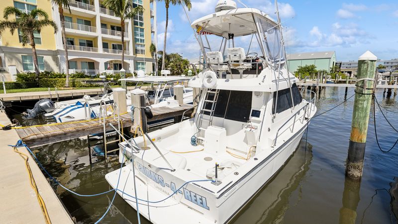 38' 2001 Mediterranean 38 Convertible