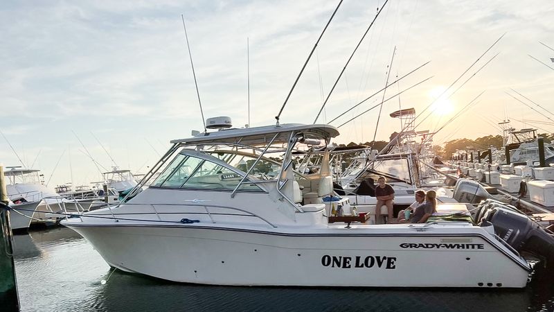 36' 2006 Grady-White Express 360