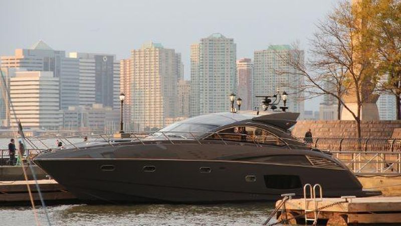 60' 2012 Sunseeker Predator