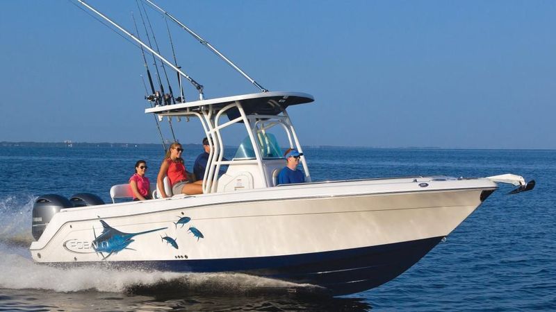 26' 2017 Robalo R260 Center Console