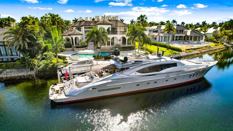 124' 2008 Palmer Johnson 124 Sports Cruiser