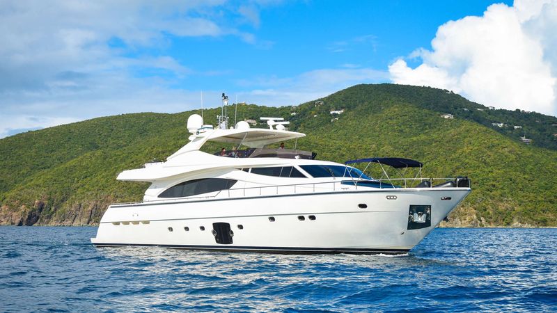 88' 2006 Ferretti Yachts 881