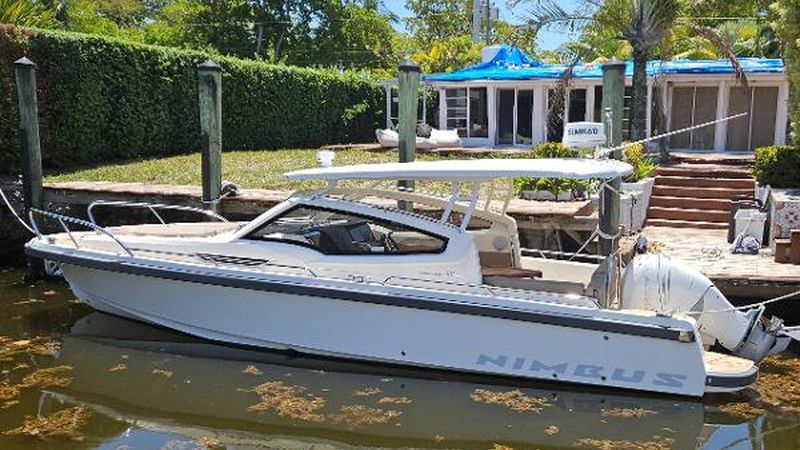 30' 2020 Nimbus Weekender 9