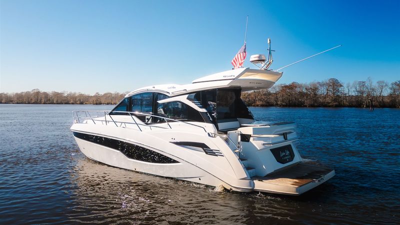 42' 2023 Galeon 425 HTS