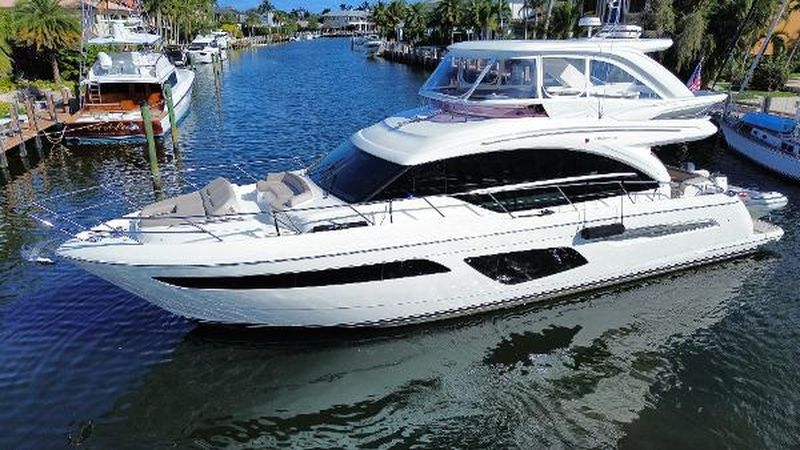 62' 2019 Princess F62