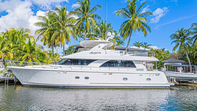 Rick Obey Yacht Sales - 74' 2010 Ocean Alexander 74 Motoryacht