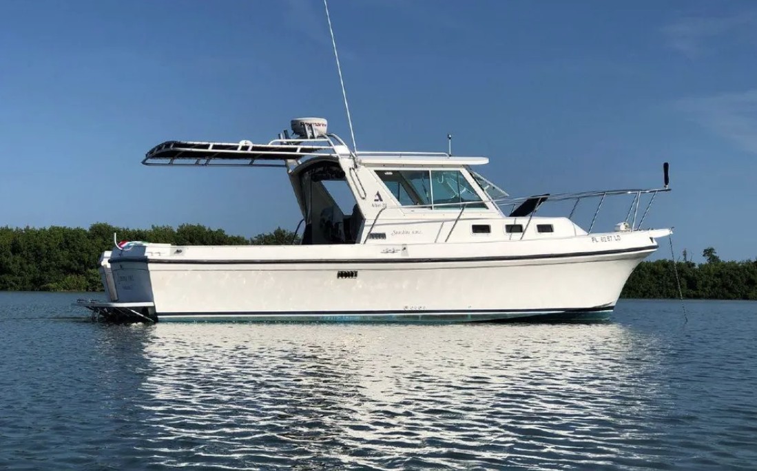28' 2000 Albin 28 Tournament Express