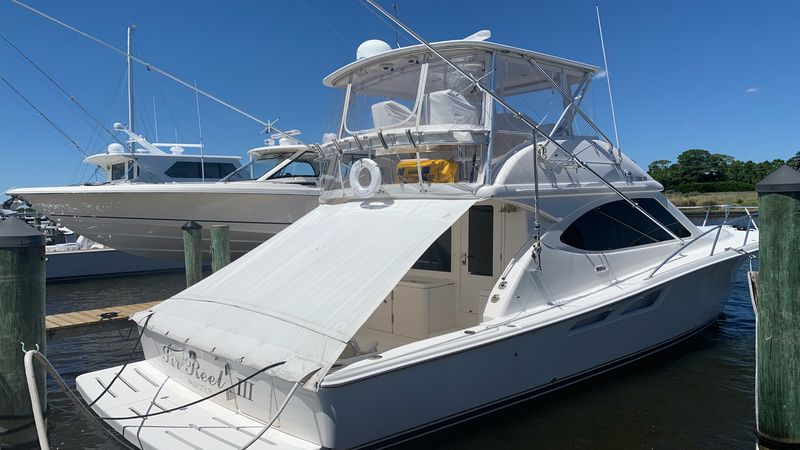 39' 2008 Tiara 3900 Convertible