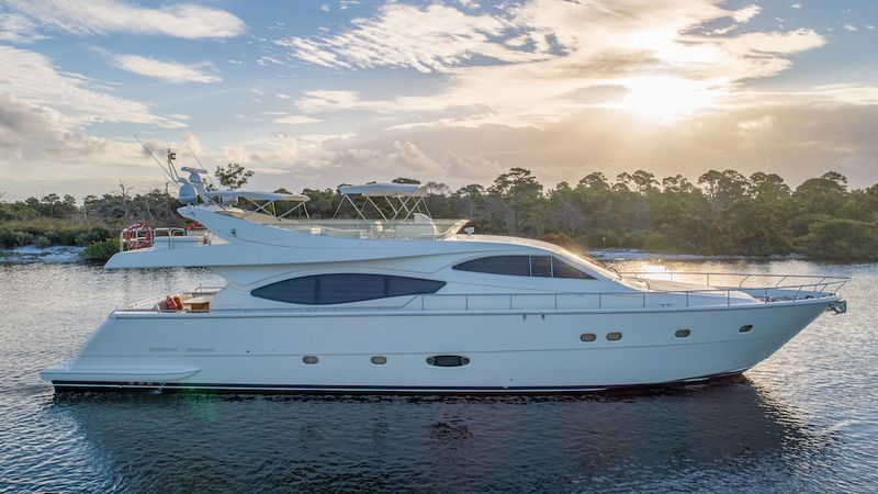 76' 2005 Ferretti Yachts