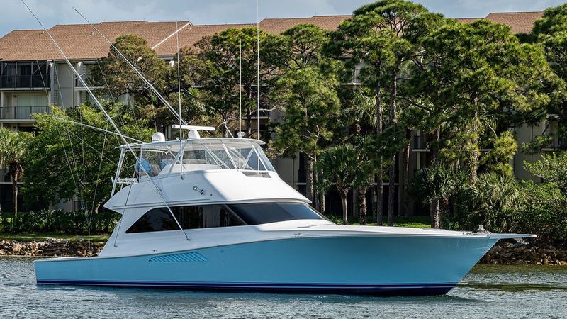 55' 1998 Viking Convertible