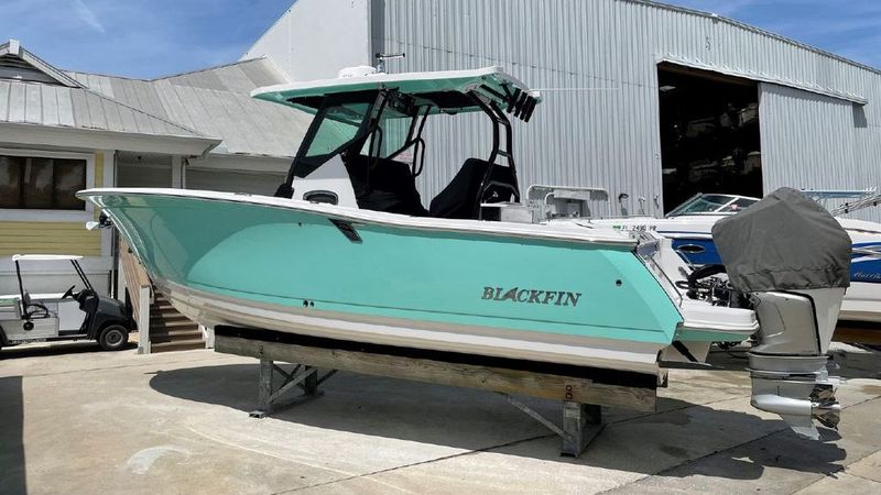 27' 2019 Blackfin 272 CC