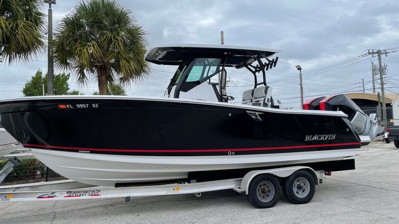 27' 2022 Blackfin 272 CC