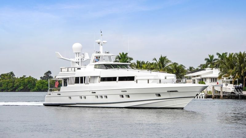 102' 1989 Oceanfast Motor Yacht Highline