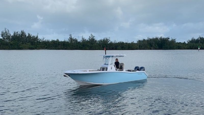 27' 2020 Tidewater 272 CC
