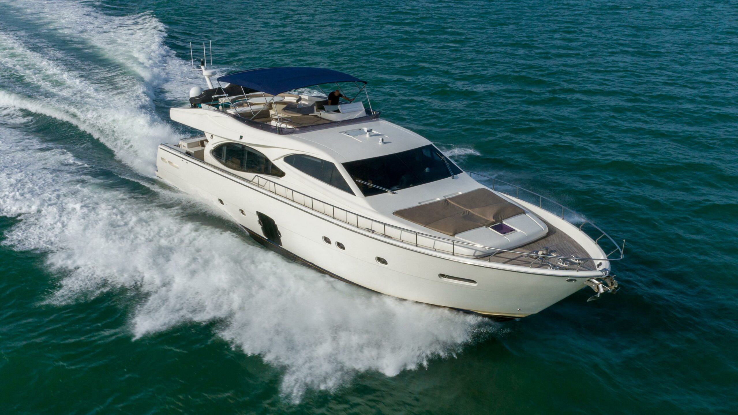 78' 2007 Ferretti Yachts 780