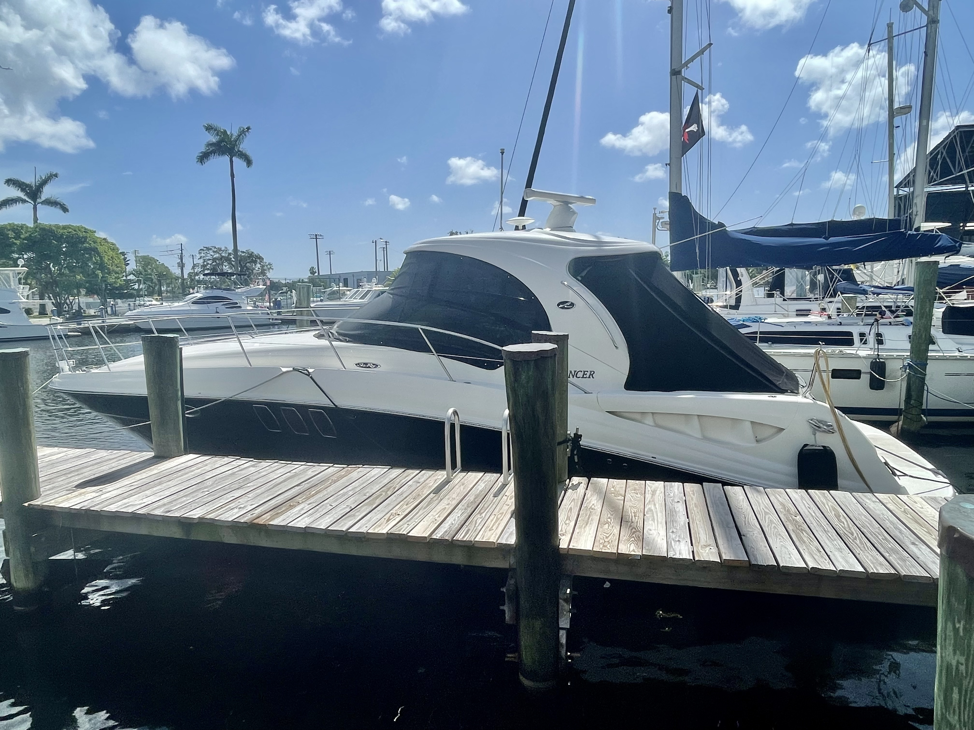 40' 2008 Sea Ray 40 Sundancer