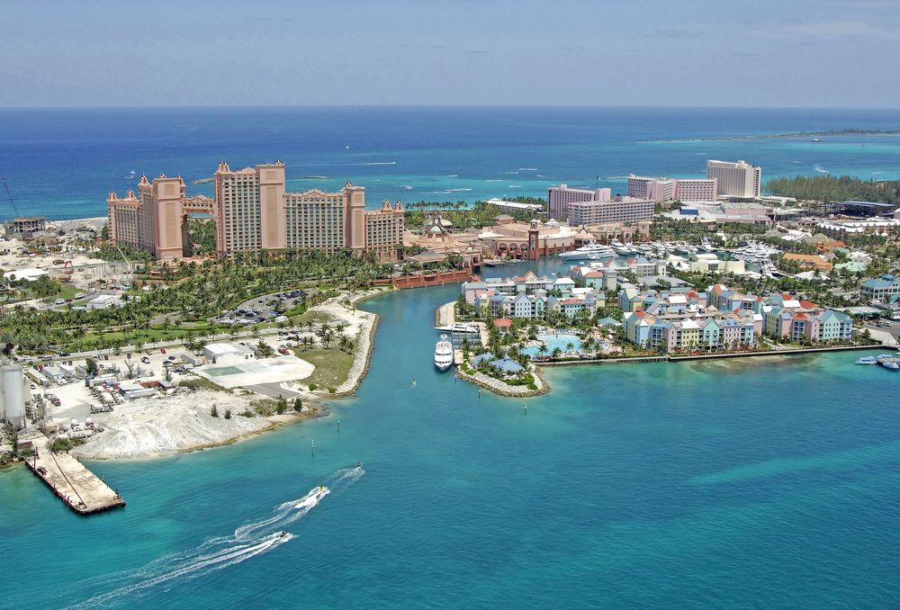 Navigating Luxury: Bahamas Charter Yacht Show 2024