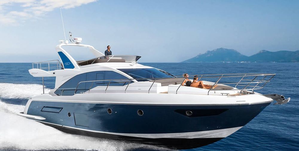 Azimut 71'- Cruise the Coast in Luxury