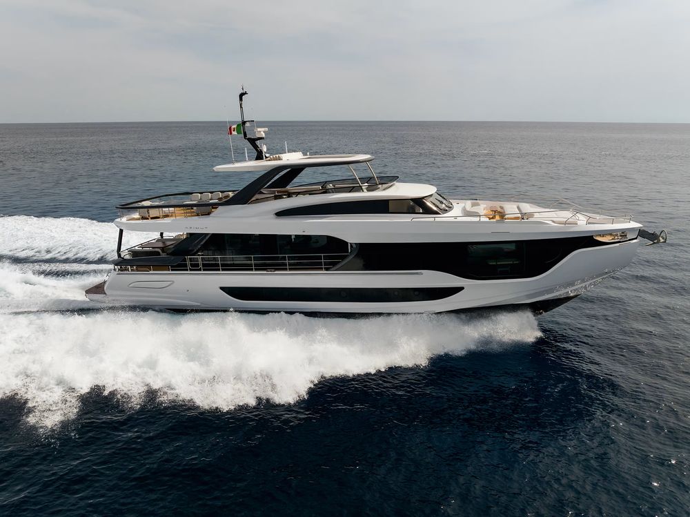 Azimut 85' – Pure Yachting Passion