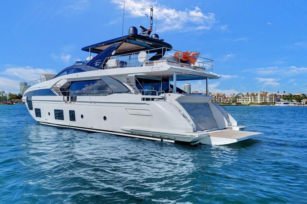 The Azimut Grande 88’- Crafted for the Connoisseur