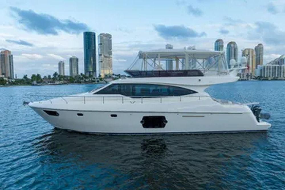 Ferretti 53' - Command of the Seas