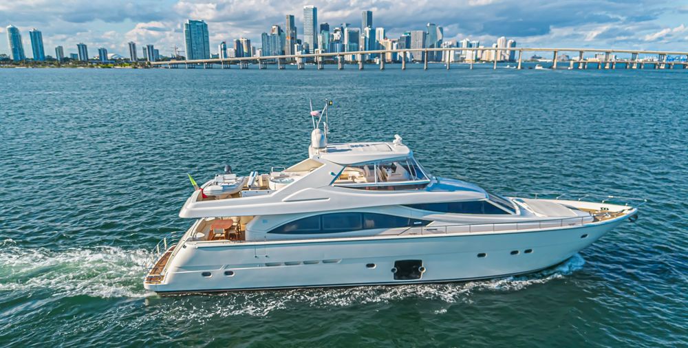 Ferretti 83’- Performance with Personality