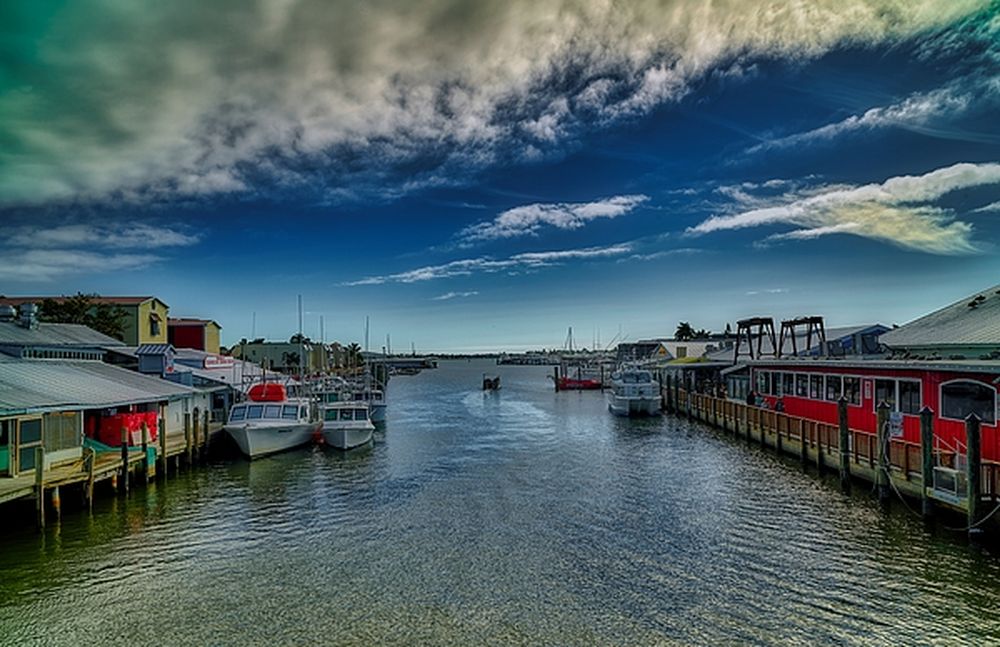 Dock & Dine: Port O Call Marina Naples, FL