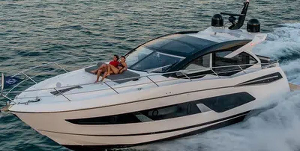 Sunseeker 55' – Engineered for Thrill