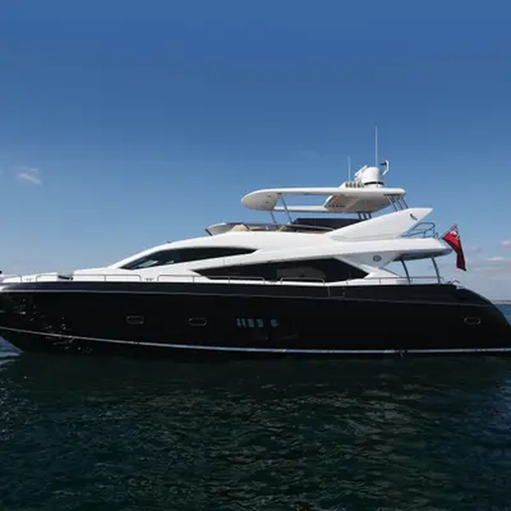 Sunseeker 80' – Built for Open Water