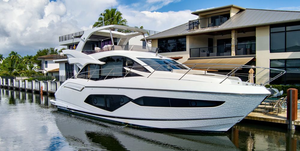 The 52’ Sunseeker - Effortless comfort meets refined style