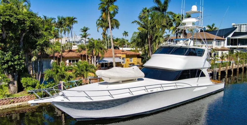 NEW TO THE MARKET!! ON DISPLAY AT FLIBS!! - 2008 74' VIKING 74 ENCLOSED BRIDGE