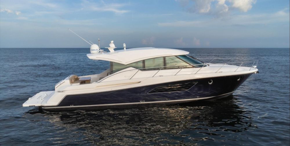 AVAILABLE NOW!! ON DISPLAY AT FLIBS!! - 2017 53' Tiara Yachts C53 Coupe