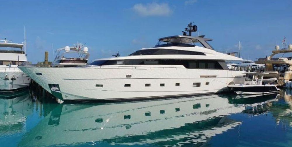 The Sanlorenzo 94’- Your Passport to the Sea