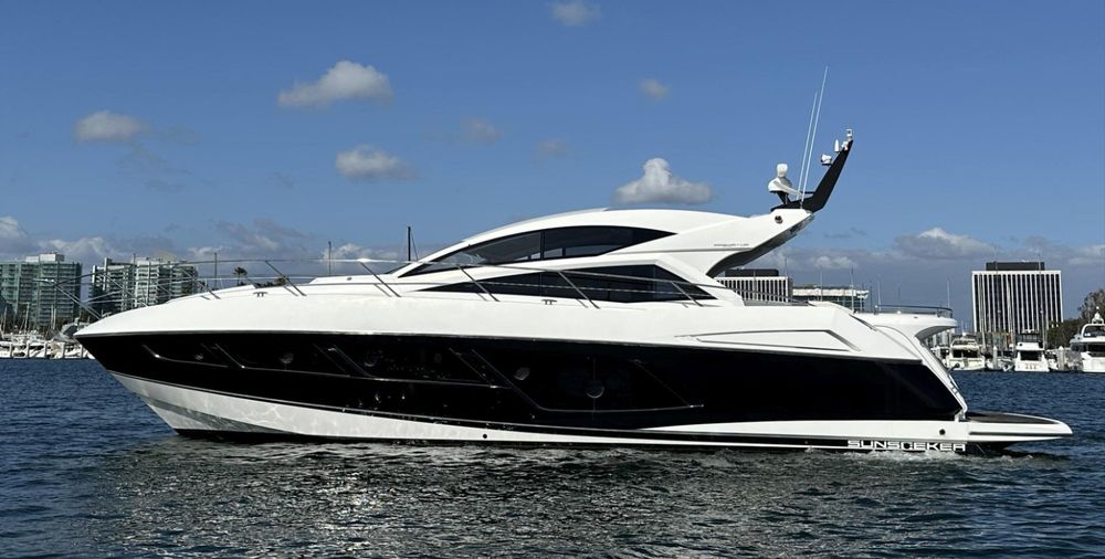 JUST REDUCED 50K!! - 57' 2015 Sunseeker Predator
