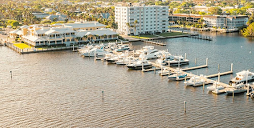 Dock & Dine: Naples Yacht Club Naples, FL
