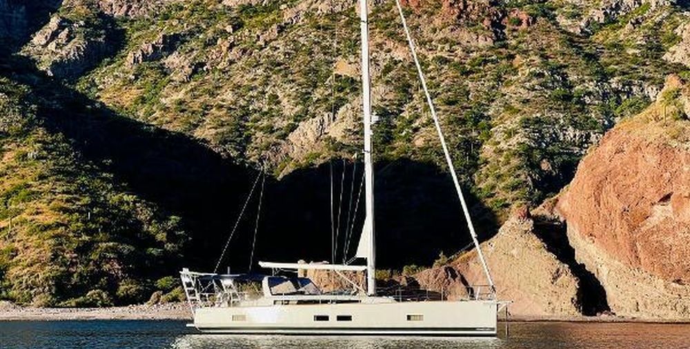 Beneteau 55'- Sail the Seas in Style