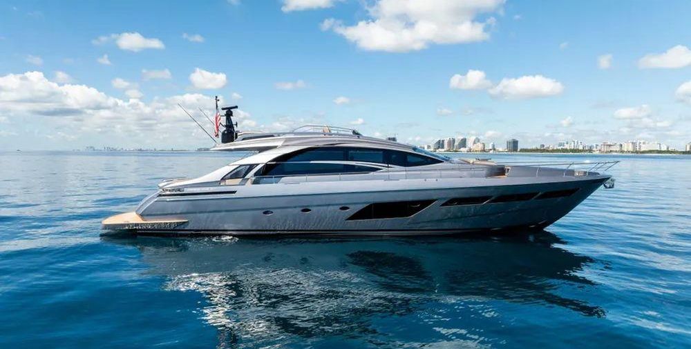 Pershing 80'- Redefine Your Ride