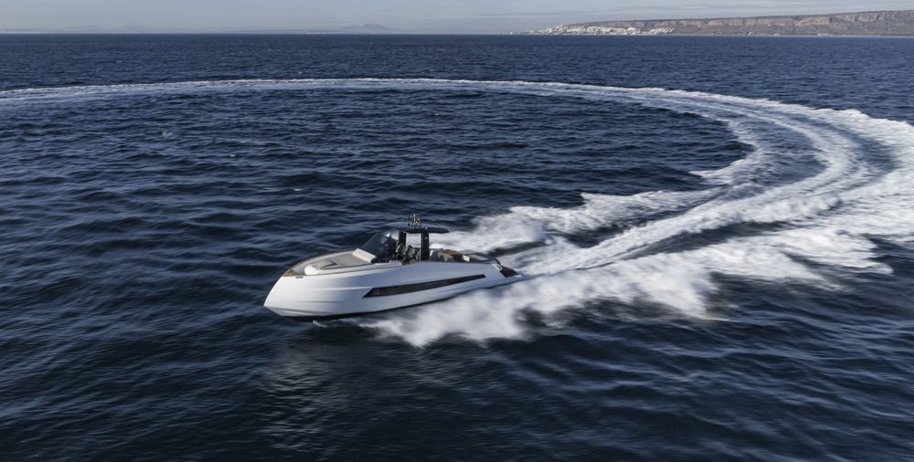 Astondoa - Rick Obey - Rick Obey Yacht Sales, Astoandoa Specialist