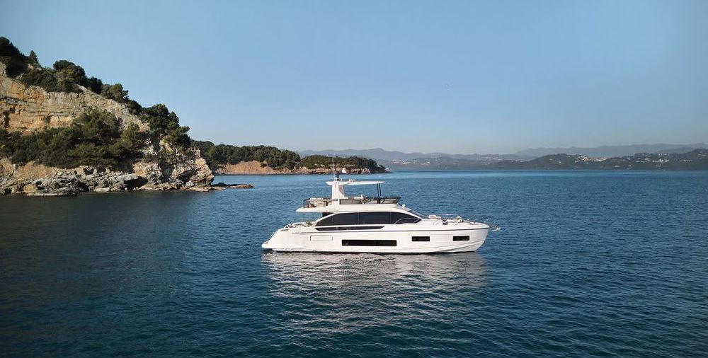 Azimut 62' – Experience Freedom Afloat
