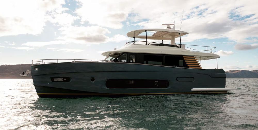 Azimut 66'- Built for Bold Adventures