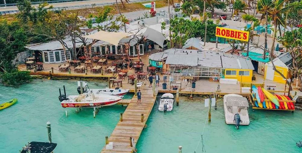 Dock & Dine: Robbie’s Marina Islamorada, FL